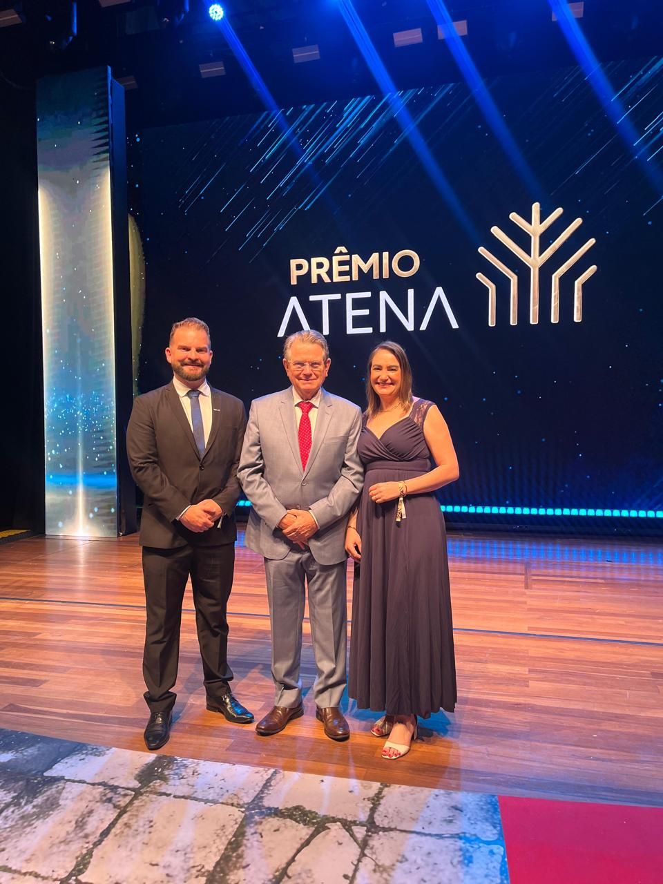 Sindilojas Costa Doce recebe o Prêmio Atena 2025