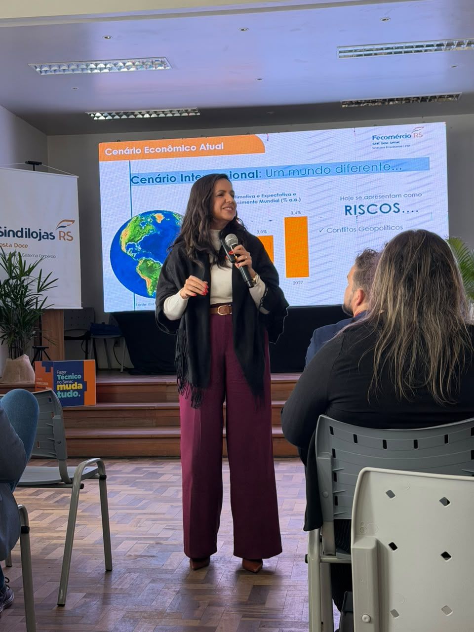 Café com Bate-Papo reúne empresários e lideranças durante o 6º Festival de Inverno Lourenciano