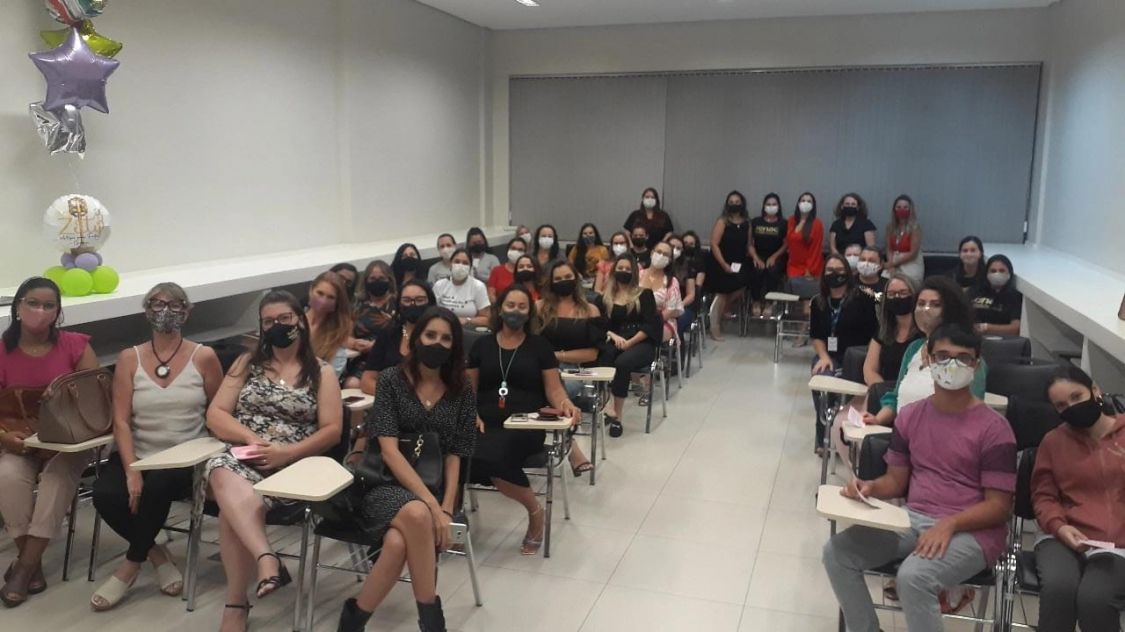 SINDIMULHER: Mesa Redonda na 9 ª  Feira de Beleza e Atitude